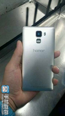 Huawei-Honor-7-L0531-2